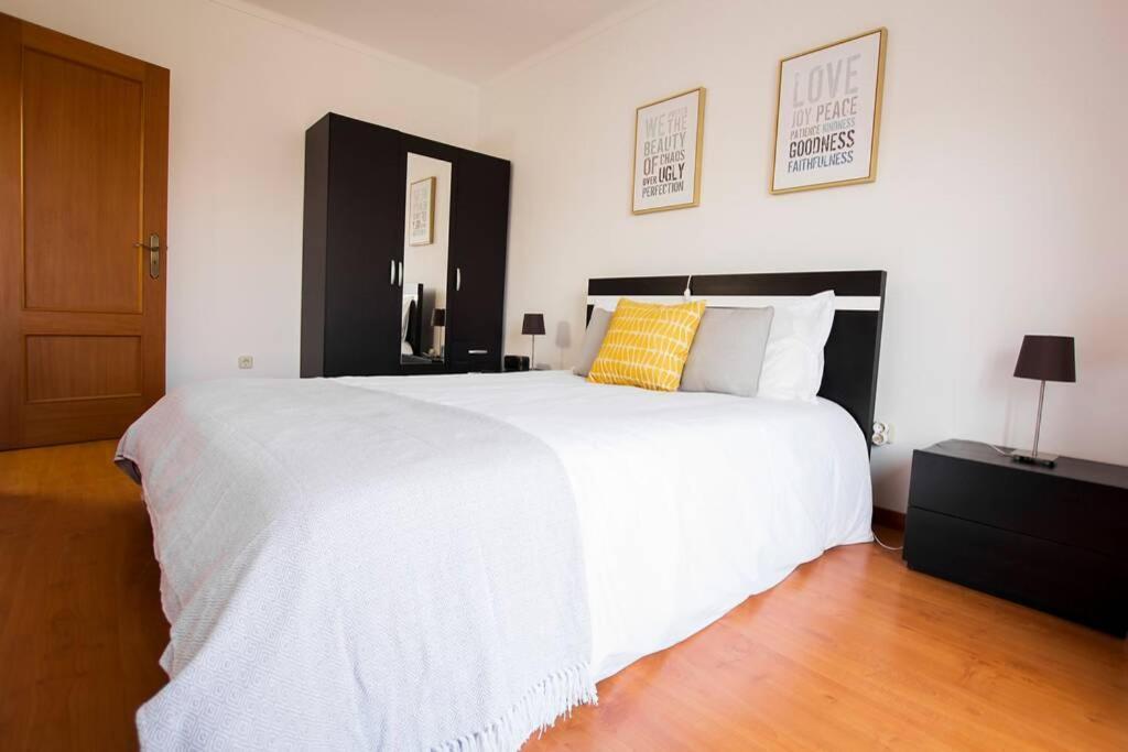 Ferienwohnung Casa Da Elsa- Estacionamento Privado Gratuito Gafanha da Nazaré Exterior foto